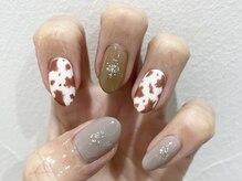 クォーターリゾートネイル(QUARTER RESORT nail)/アニマルネイル・ホルスタイン☆