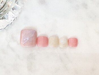 ピアレス(Peerless)/フットネイル定額¥12,100コース