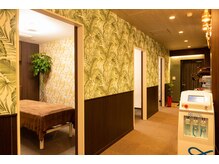 ラクアル(LAQAL)の雰囲気（マイナスイオンと高濃度水素充満の完全個室を御用意。）