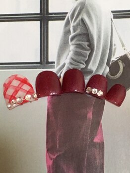 お気軽ビューティエーヴィヒ(Ewig)/2月キャンペーンネイル♪