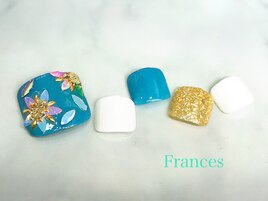 リーフホロでフラワーネイル