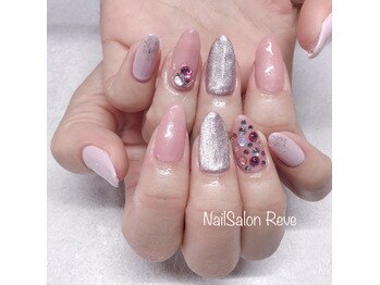 ネイルサロン レーヴ(Reve)/お持ち込み再現