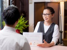 楽ちん/認定脱毛士がキチンと対応します