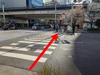 丸の内接骨院グループ 銀座リリース整体院/5.京橋大根河岸おもてなしの庭へ