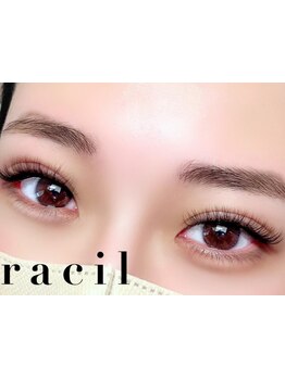 ボリュームのある目元にしたい