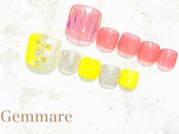 ジェンマーレ 二子玉川店の写真/【フット☆マグネットネイル¥7700】角度によってキラキラ色合いが変わって可愛い♪ソフトジェルオフ無料◎