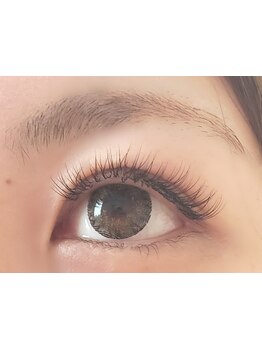 ボリュームのある目元にしたい