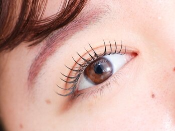 ルアウ(Luau)の写真/お客様に似合うデザイン提案で、魅力を最大限に引き出します♪まつエクで雰囲気を変えたい方にもおすすめ◎