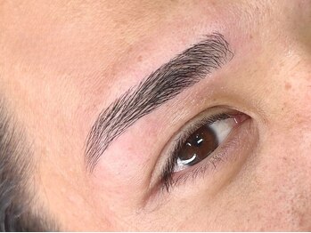 アンノウン 梅田店(Unknown.)の写真/メンズ眉毛&ネイル専門店★眉毛WAX・HBL(眉毛パーマ)で垢抜け♪骨格や黄金比を見極めデザインをご提案