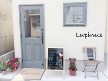 ネイルサロン ルピナス 今福店(NAIL SALON Lupinus)の雰囲気（立ち寄りやすい1階のお店です♪右手に駐輪スペースもございます）
