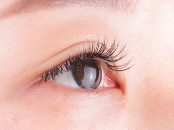 アイラッシュカフェの写真/【新メニュー☆マスカラパーマ】艶感UP♪ノーメイクでもマスカラ効果抜群!存在感のある目元に★