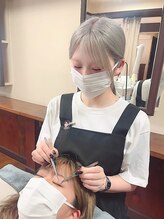 サインポスト 志木店(sign post) 津崎 