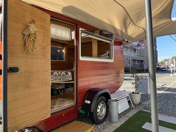 ムスビ(musubi)/靴を脱ぎ、入店