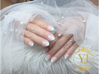 ワイジェイ(YJ)/フレンチネイル