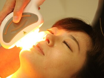 エステティックサロン さらの写真/次世代光フェイシャル★【プラズマフォト】ニキビケア・毛穴引締め・リフトアップ◎お肌がワントーンUP♪