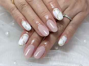 ガーリーネイル