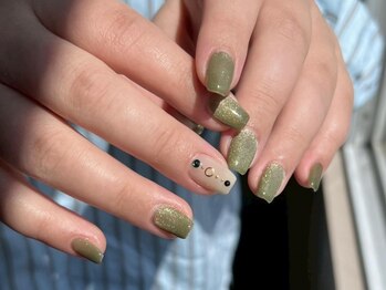 アイネイルズ 梅田店(I nails)/グリーンマグポイントアート