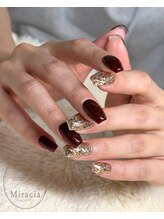 ミラシア フロム エムネイル(Miracia from Mネイル)/非対称カラーネイル