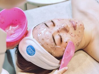エイト 吉祥寺店(eight)の写真/美肌WAXで産毛や角質、余分な皮脂を除去しオーダーメイドパックでお悩みケア♪