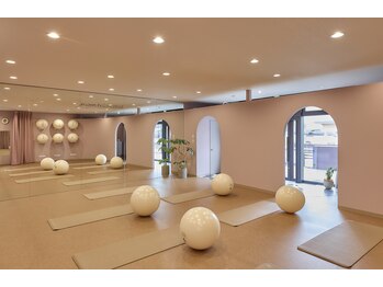 ムーンバランスボール(moon balanceball)/studio / エクササイズスペース