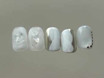 ホワイトニュアンスデザイン