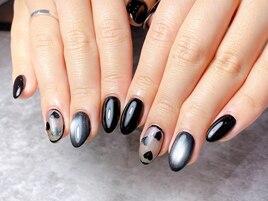 モノクロネイル