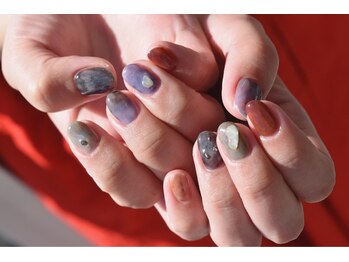 ネイルサロン アトリエ エフ(atelier efu)/【ミキ担当】ニュアンスネイル