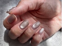 ネイル アトリエ コモード(nail atelier Comodo)/マグネットネイル [シルキー]