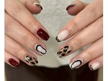モニカ(MONICA)/ボルドー×アニマルネイル