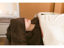 アグラード(Agrado)の雰囲気（岩盤浴マットで芯から温め、冷え・むくみ改善でさらにスッキリ☆）