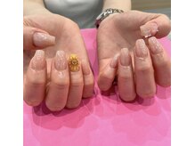 ロミー(Rommy)/ひまわりネイル