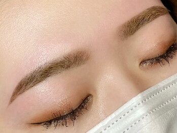 ダイス(Dice)の写真/整え方がわからない、眉メイクが決まらない…そんな悩みに◎お顔のバランスを見極め、理想の美眉を実現♪