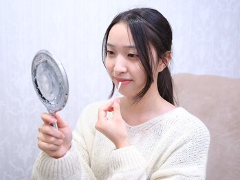 ホノルルホワイトニング 京橋店/唇の乾燥が気になる方必見!