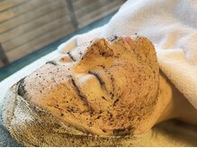 新しいスタイルの美容.定額サブスク人気のハーブピーリング/天神