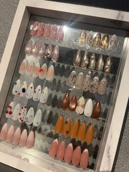 Nail Salon 'emの写真/毎月更新!定額コース★予算内でトレンドも遊び心も♪デザインに迷う方に嬉しい旬の提案が勢揃い◎