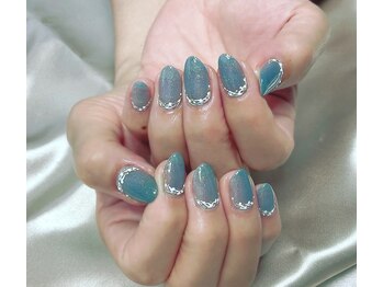 ヒトミネイルズ(Hitomi Nails)/エレガントネイル