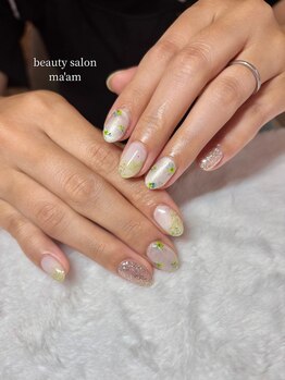 マーム(ma'am)/推しカラーにチェンジ！