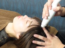 キュライム 熊本(CURAIM)/育毛促進　【施術中の様子】