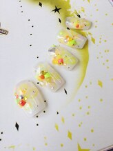 ハプティック/ラインストーンビジューネイル