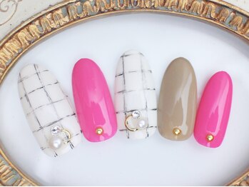 ネイルサロン あかねいろ/夏ピンク　シンプル　アート