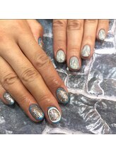 グラマラス アンジェアイ 荻窪店(glamourous ange eye)/アシメネイル