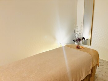 リラクゼーションサロン カラン(calan)の写真/なんとなく抜けない疲れに。深くゆるめて整える時間