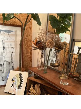 コルギと小顔矯正サロン ウンジョルノ フェリーチェ(un giorno felice)/こだわりのアンティーク