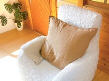 ホワイト×木目でナチュラルな雰囲気です♪