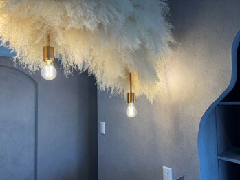 トゥー(two.)の写真/《技術力×モチの良さ☆》理想の目元作りは経験豊富なアイリストにお任せください☆初めての方も大歓迎◎