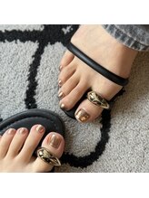 ロミー(Rommy)/ミラーネイル