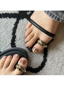 ロミー(Rommy)/ミラーネイル