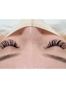 ボリュームのある目元にしたい