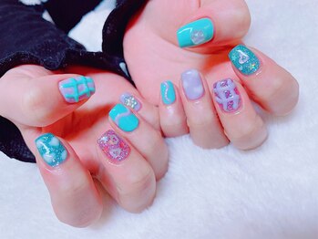 マカナマナ(Makana Mana)/持ち込み/ジェルネイル