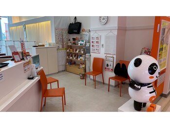 カラダファクトリー 西新井店/西新井店の受付写真♪